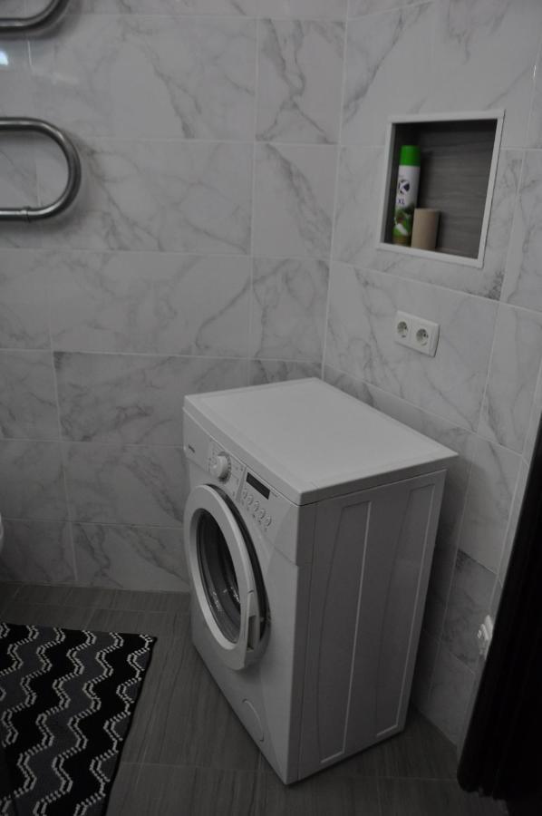 Dwell Apartament *